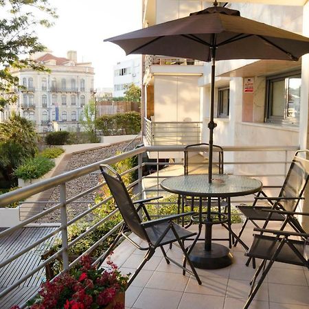 Joivy Graca Luminous 2-Br Apartment With Terrace Lisabona Exterior foto
